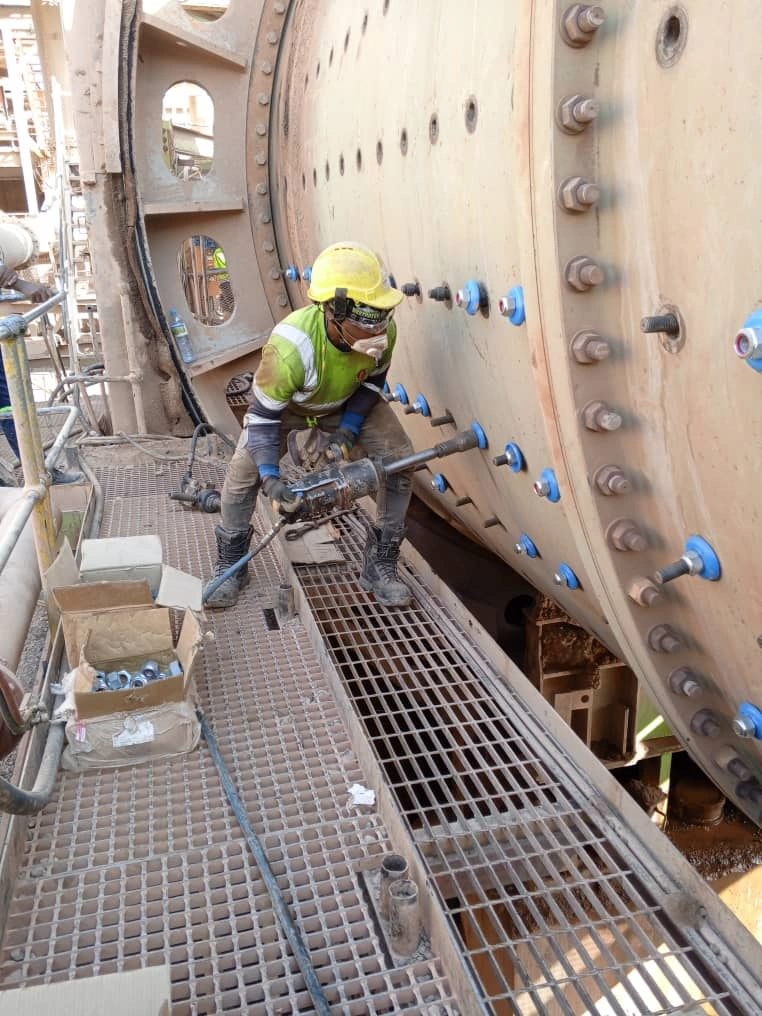 Mill Liners Installation & Maintenance